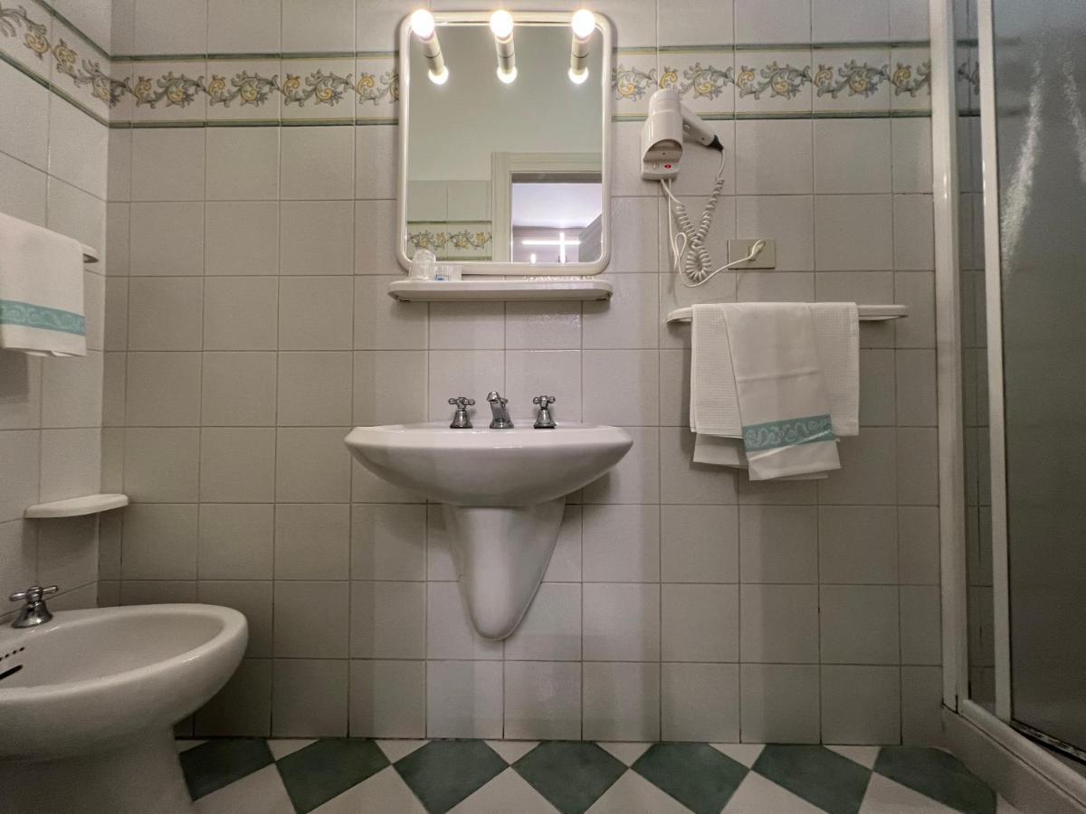 Hotel Villa Primavera Pisa Luaran gambar